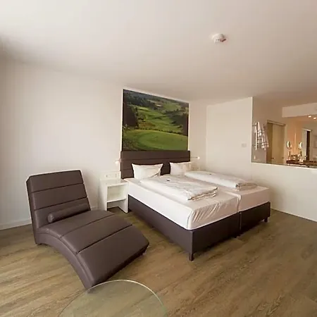 Hotel Absolute 4*