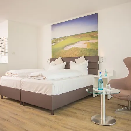 Absolute Hotel 4*